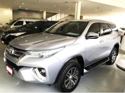 TOYOTA FORTUNER 2.4V 2WD เกียร์AT ปี18 รูปที่ 2